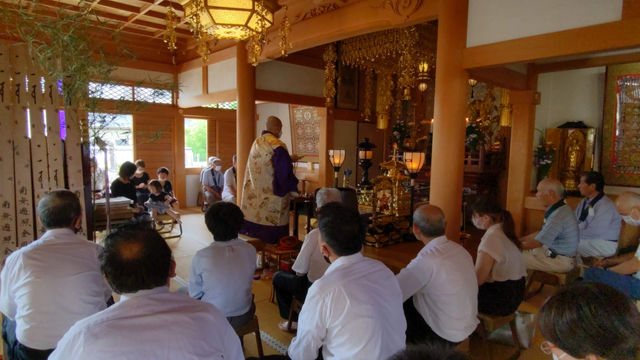 令和4年 施餓鬼会 テントでの法要