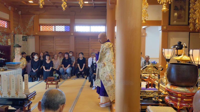 令和5年 施餓鬼会 参拝者の様子