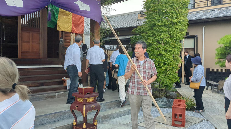 令和5年 施餓鬼会 境内での準備