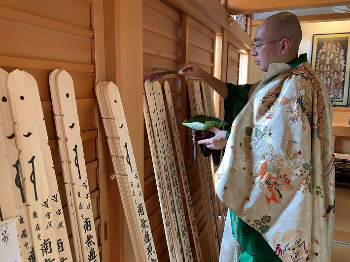 大施餓鬼会法要 - 塔婆供養